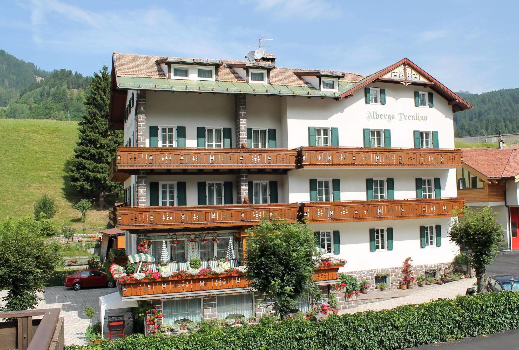 Albergo Trentino Moena Eksteriør bilde